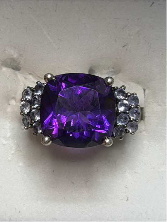 Judith Ripka Jewelry - Women's Judith Ripka Purple Amethyst Silver Ring size 7
